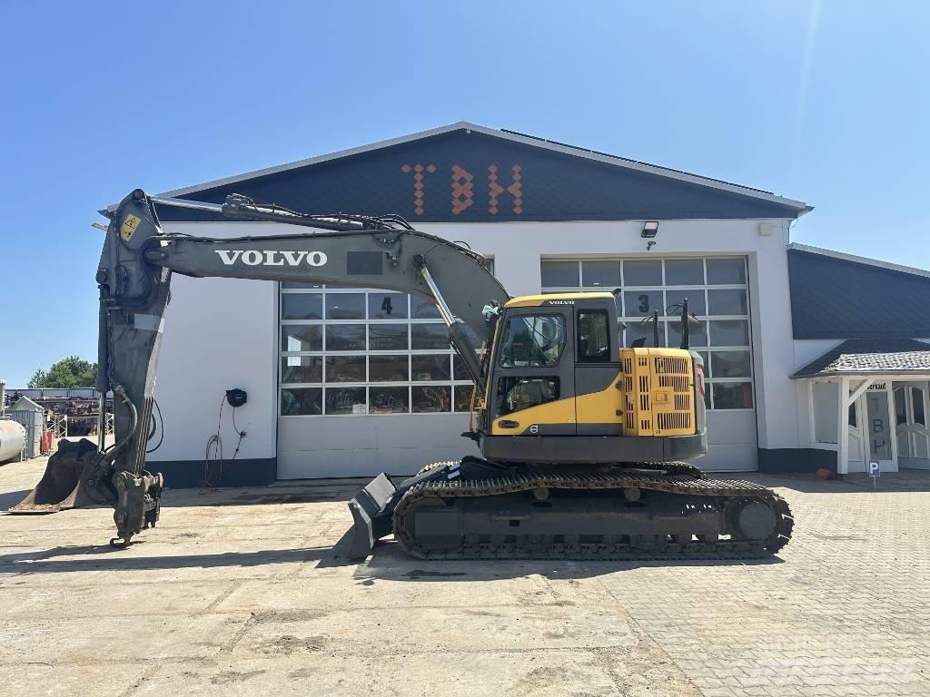 Volvo ECR 235 D Гусеничные экскаваторы