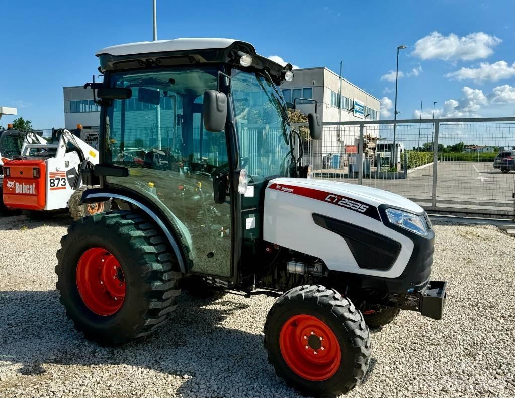 Bobcat CT 2535 Трактора