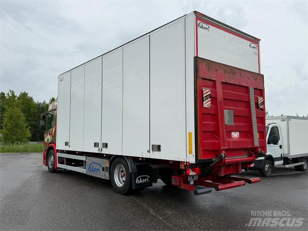 Scania P320 Грузовики-Фургоны