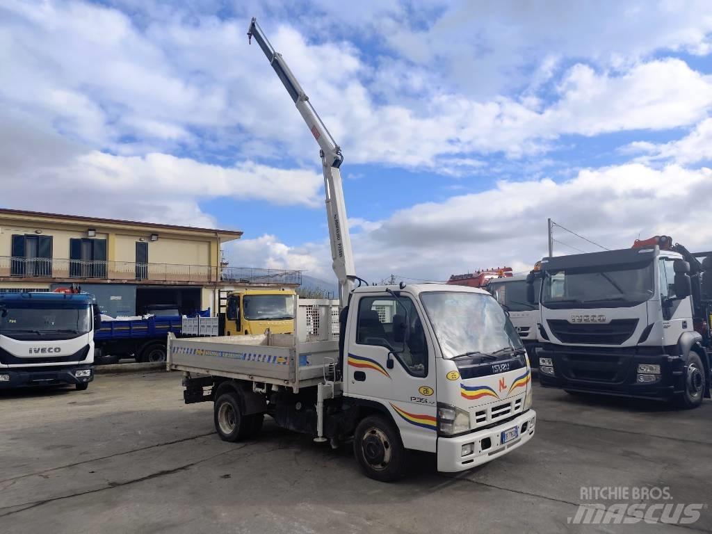 Isuzu NPR77G-5DX Автомобильные краны