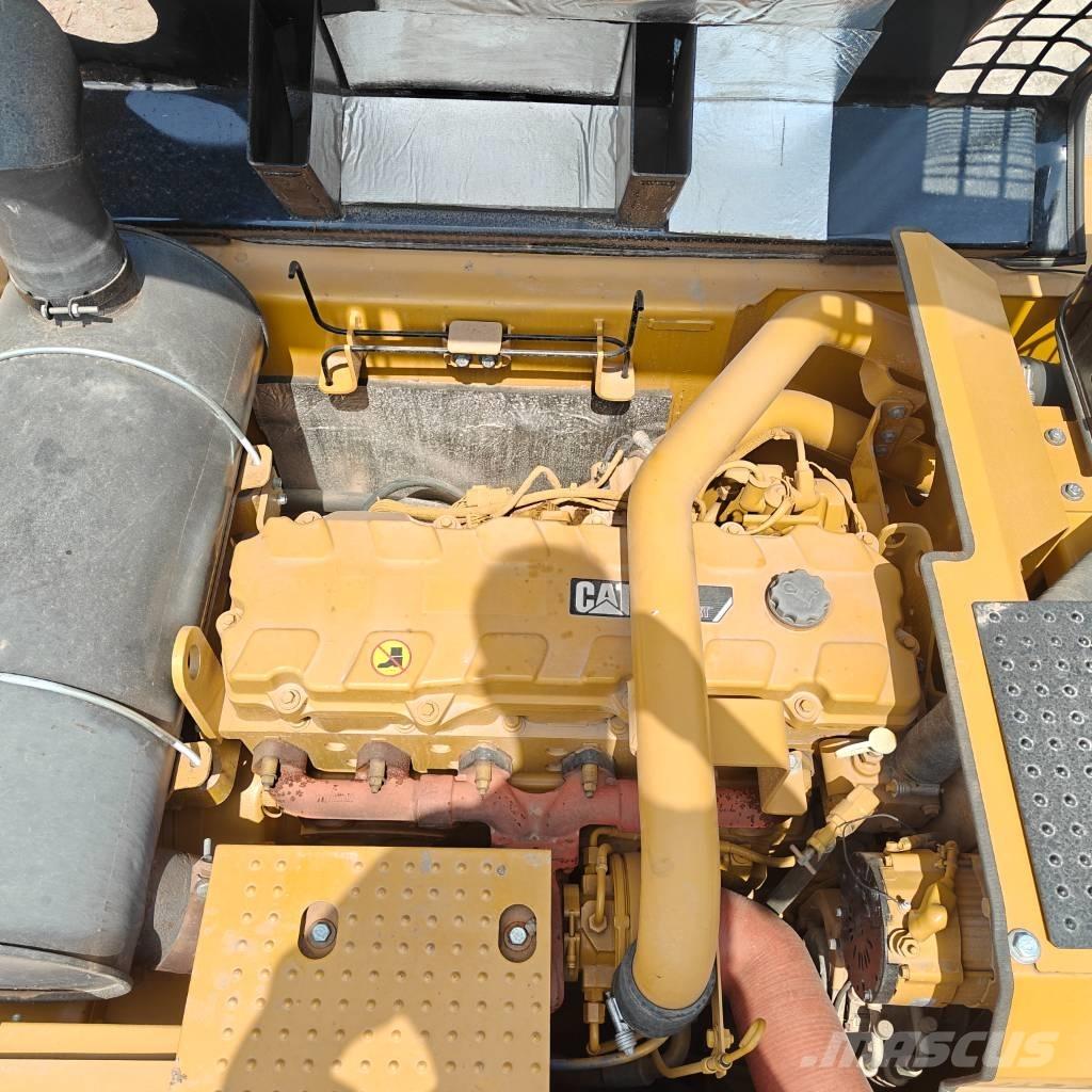 CAT 340 D L Гусеничные экскаваторы