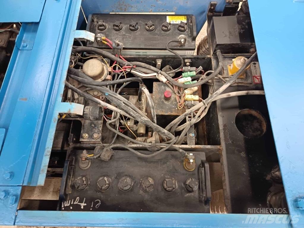 Aichi SV041 Телескопические подъемники