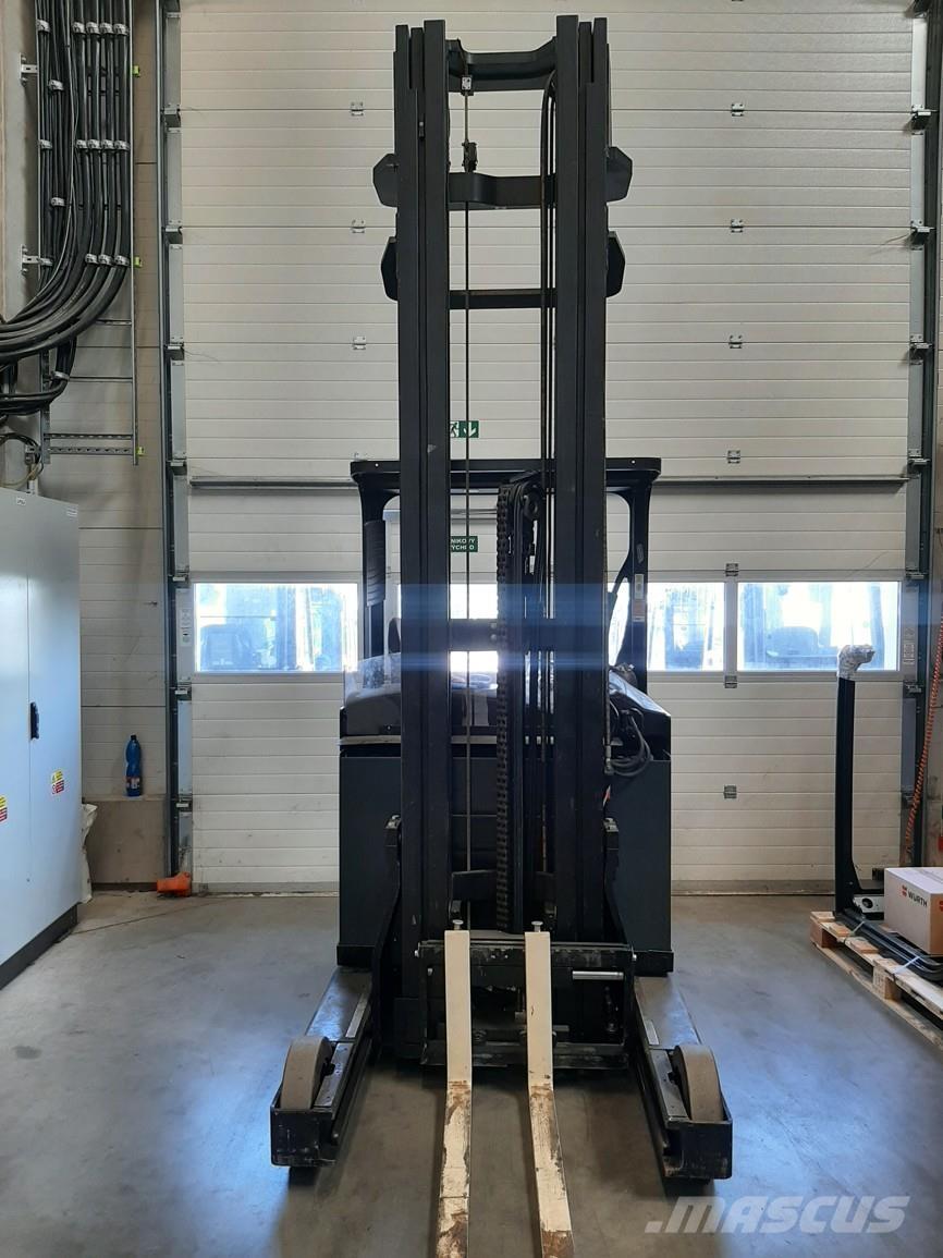 Yale MR16H Ричтраки