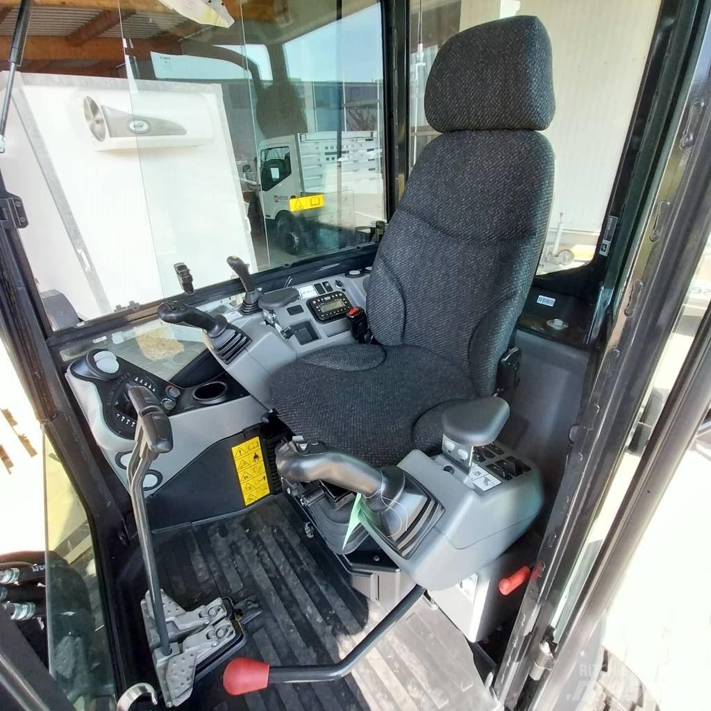 Bobcat E 27 Мини-экскаваторы