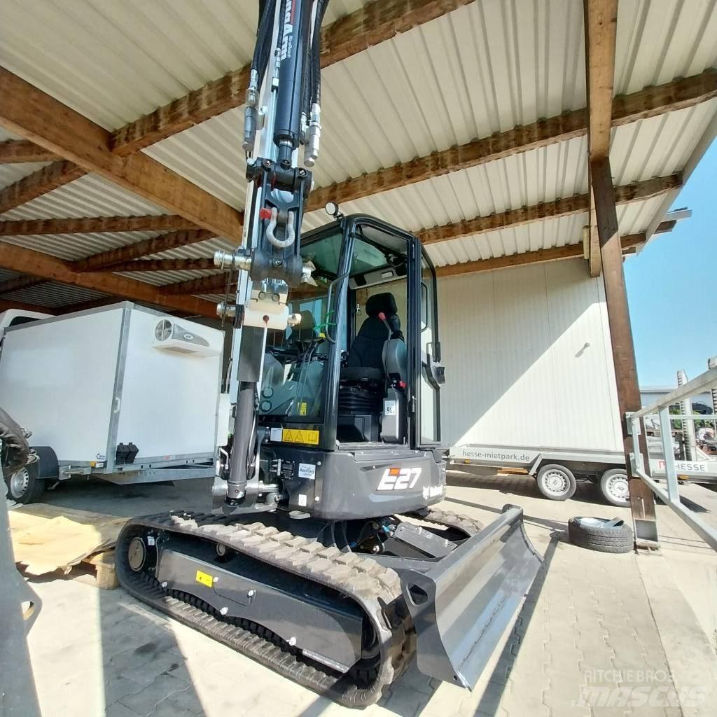 Bobcat E 27 Мини-экскаваторы