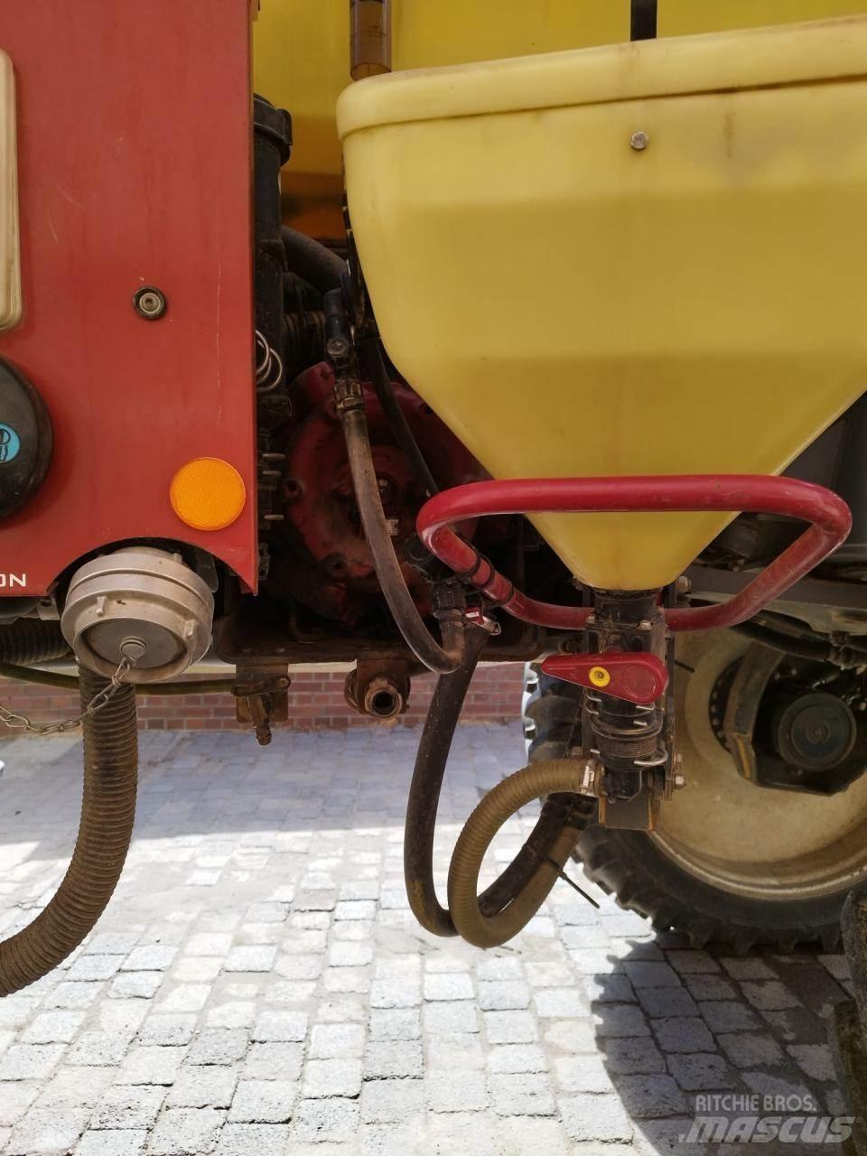 Hardi Alpha 2500 i Самоходные опрыскиватели