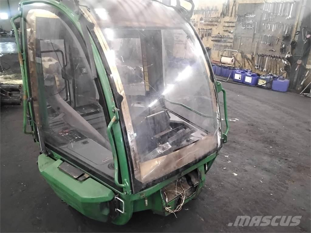 John Deere 1270E Кабины и интерьер