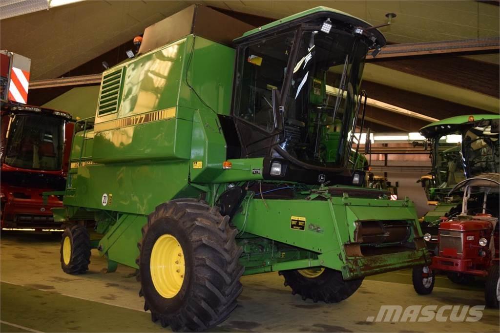 John Deere 1177 Зерноуборочные комбайны