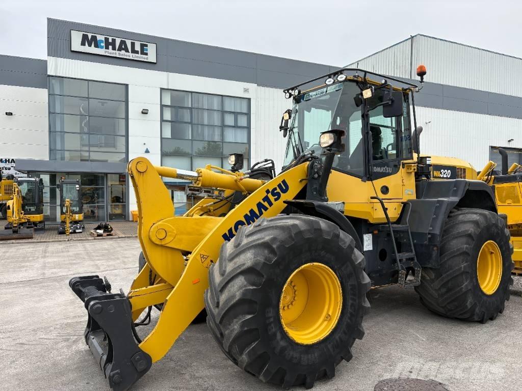 Komatsu WA320-7 Фронтальные погрузчики