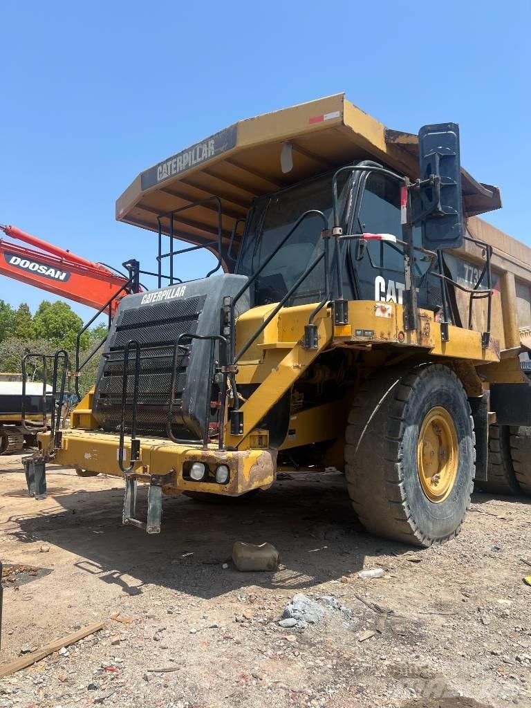 CAT 773 E Карьерные самосвалы