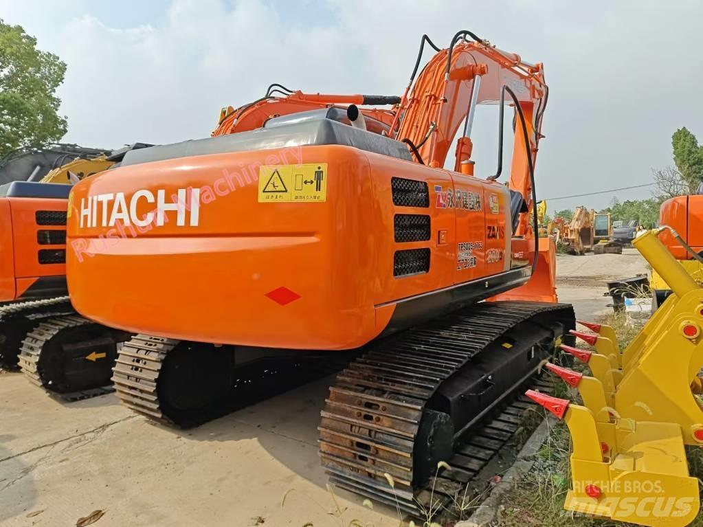 Hitachi ZX 200 Гусеничные экскаваторы