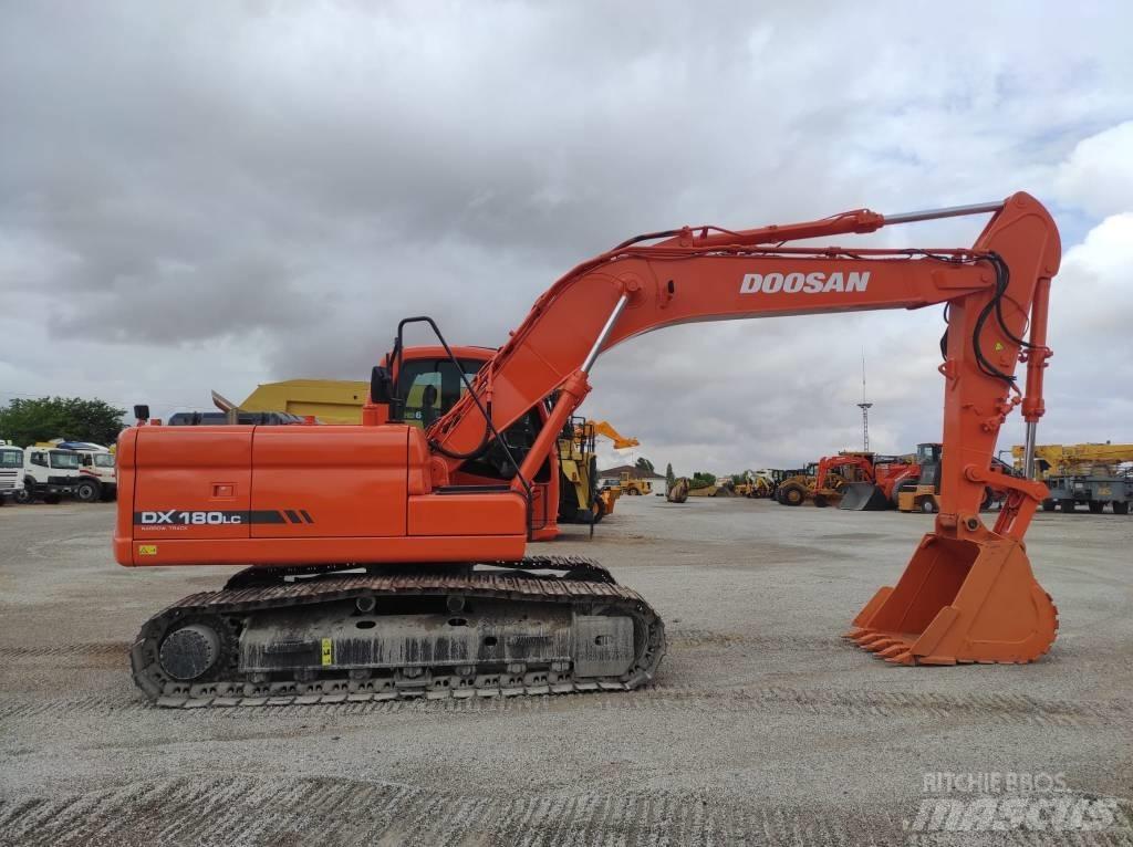 Doosan DX 180 LC Гусеничные экскаваторы