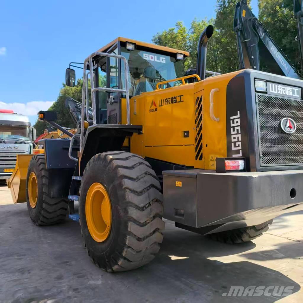 SDLG LG 956 L Фронтальные погрузчики