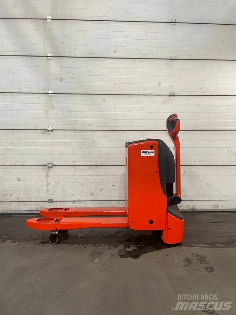 Linde T18 Ручные электрические тележки