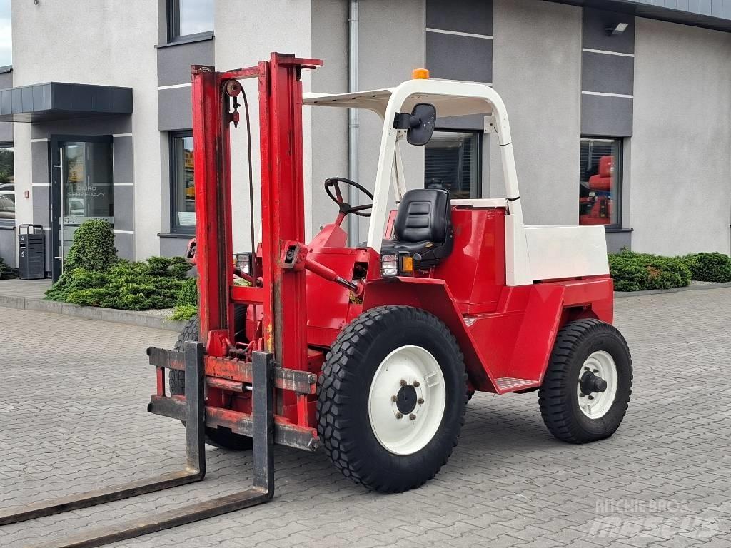 Manitou MC 25 Внедорожные погрузчики