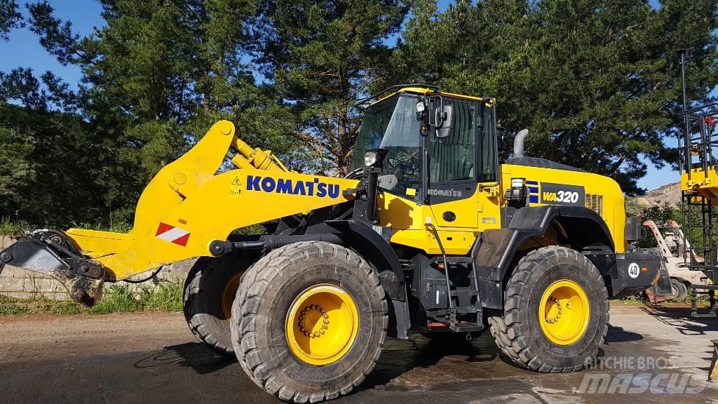 Komatsu WA320-8E0 Фронтальные погрузчики