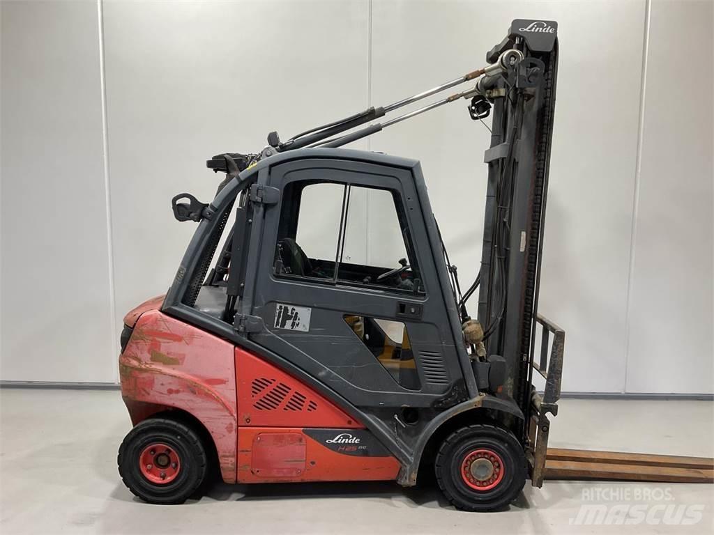 Linde H25D-02 Дизельные погрузчики