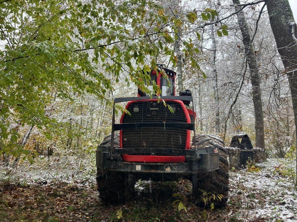 Komatsu 951 Харвестеры