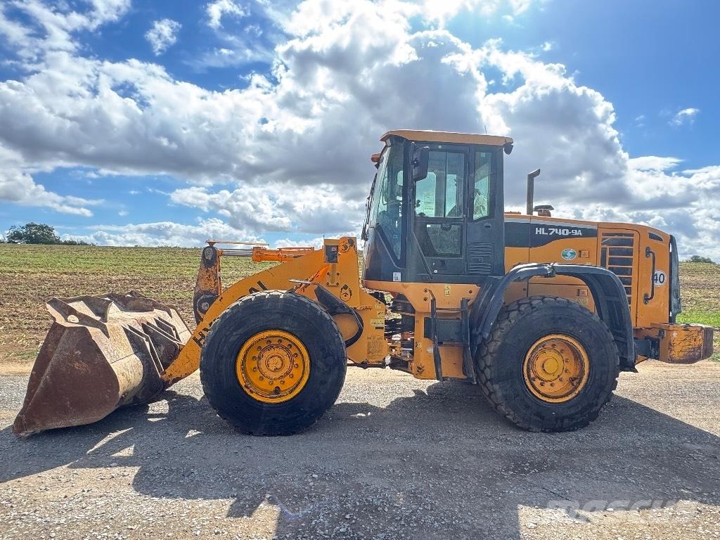 Hyundai HL 740-9 A Фронтальные погрузчики