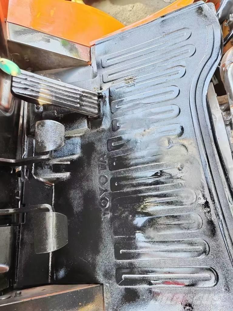 Toyota FD 30 Дизельные погрузчики