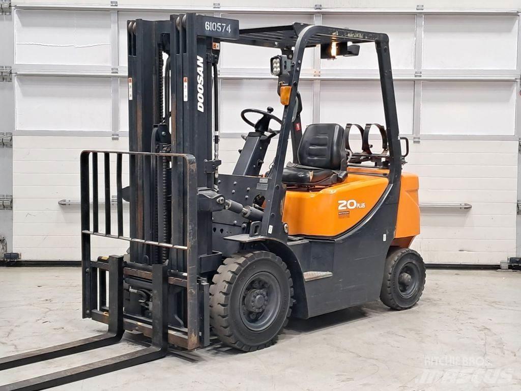 Doosan G20GP Газовые погрузчики