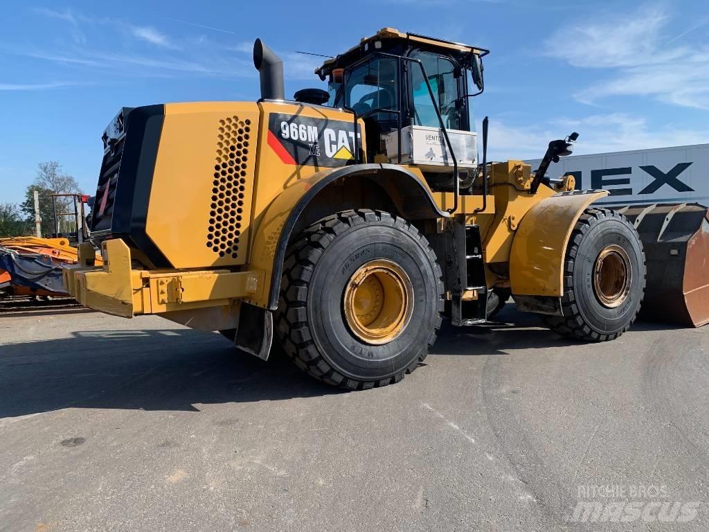 CAT 966MXE Фронтальные погрузчики