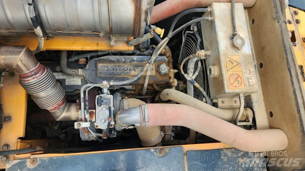 Hyundai HW 145 Колёсные экскаваторы