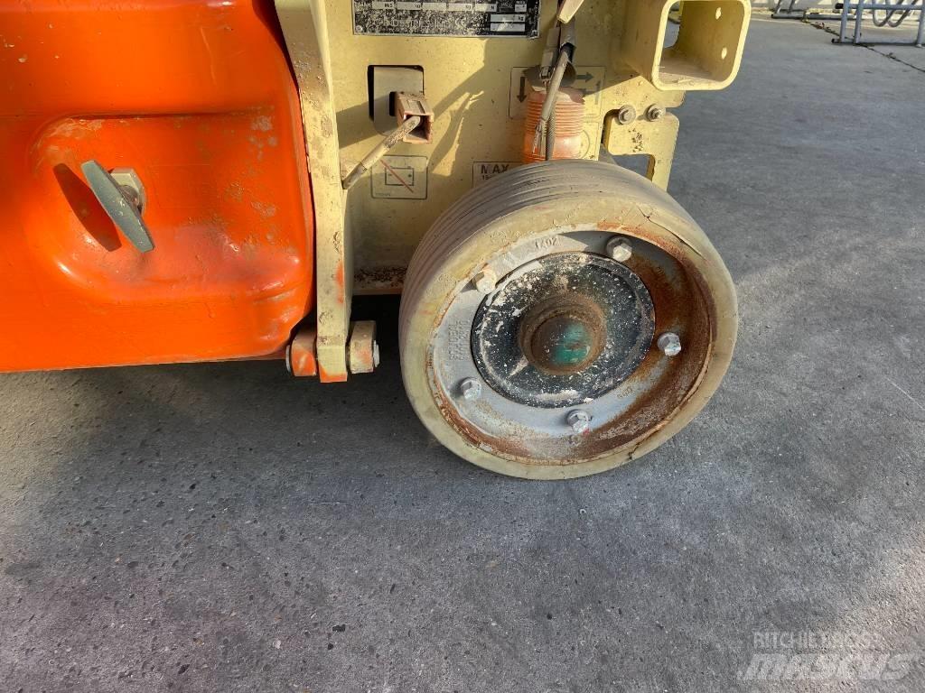JLG 1930 ES Ножничные подъемники