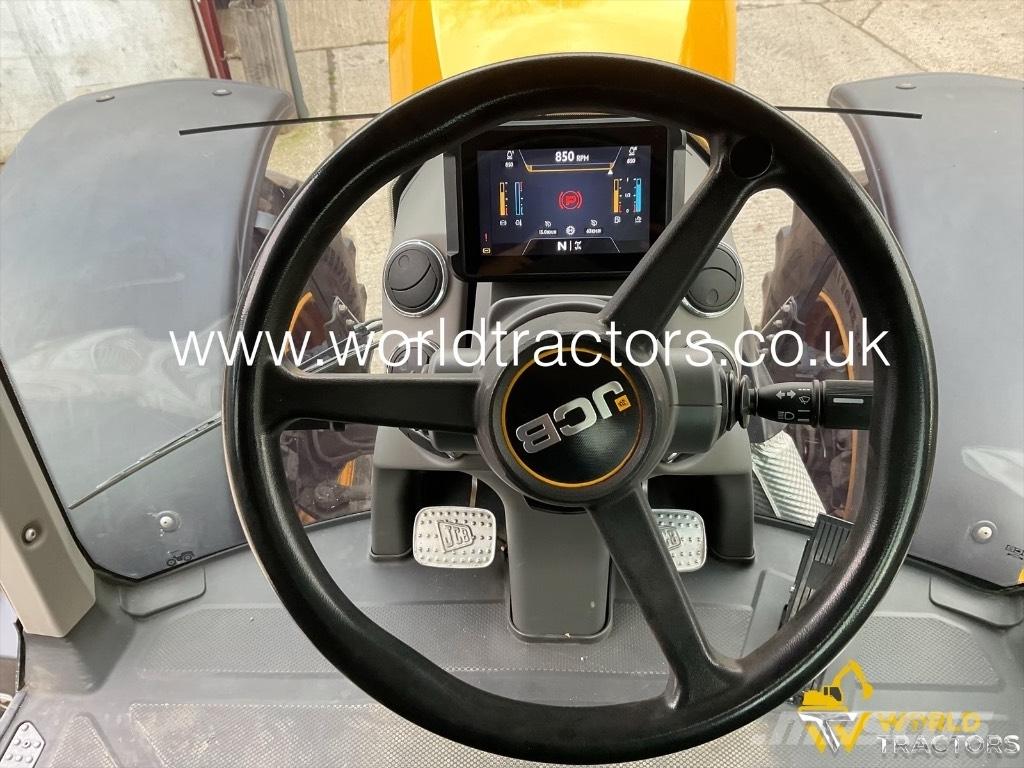 JCB Fastrac 4220 Трактора