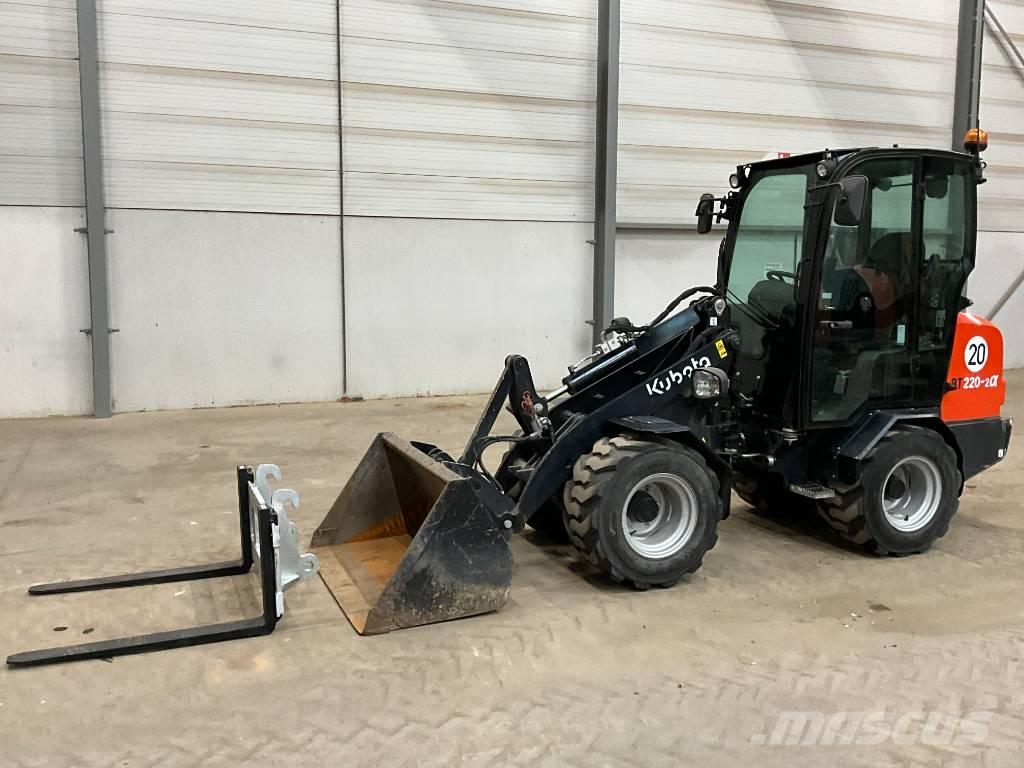 Kubota RT 220-2 A Фронтальные погрузчики