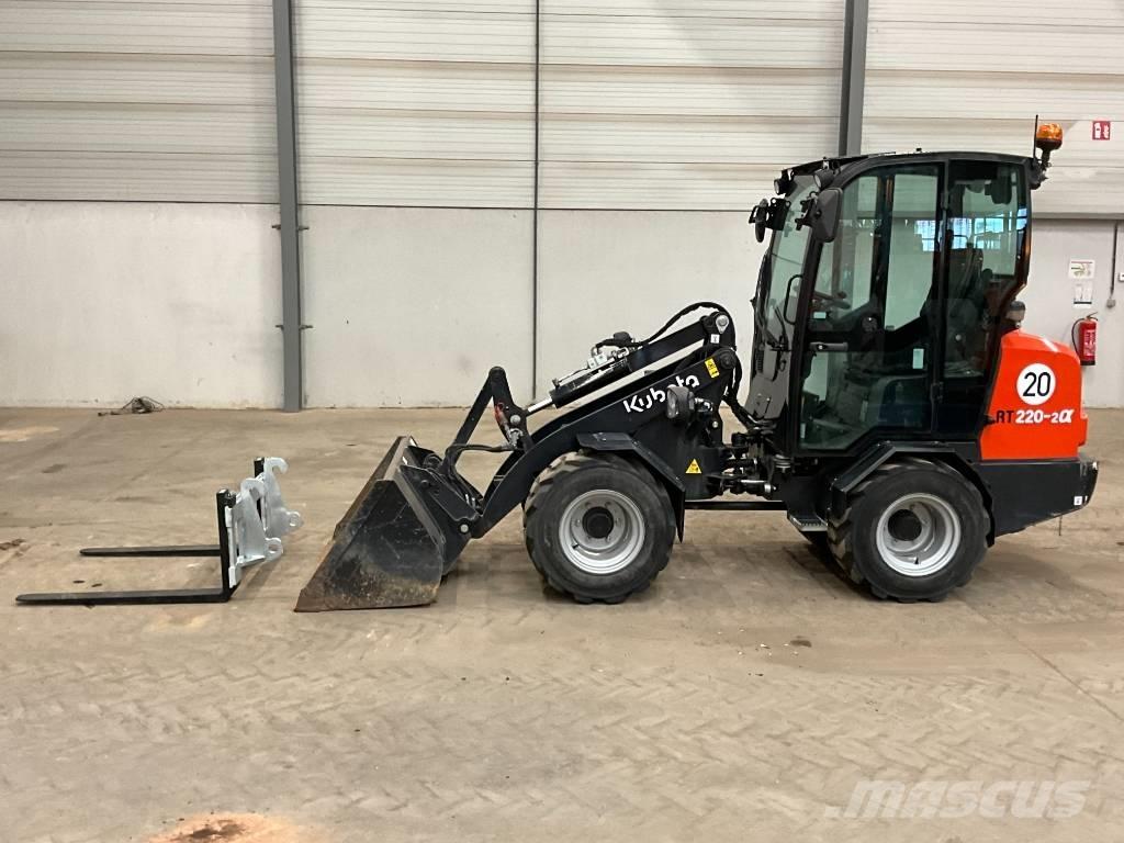 Kubota RT 220-2 A Фронтальные погрузчики
