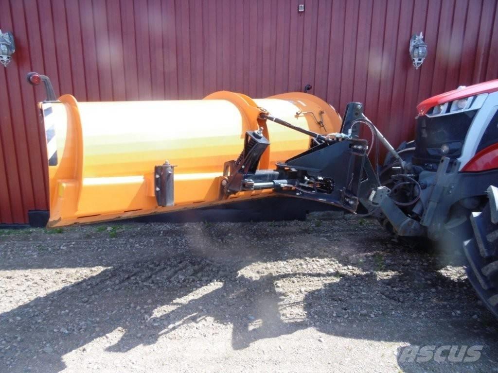 Massey Ferguson 7 S Трактора