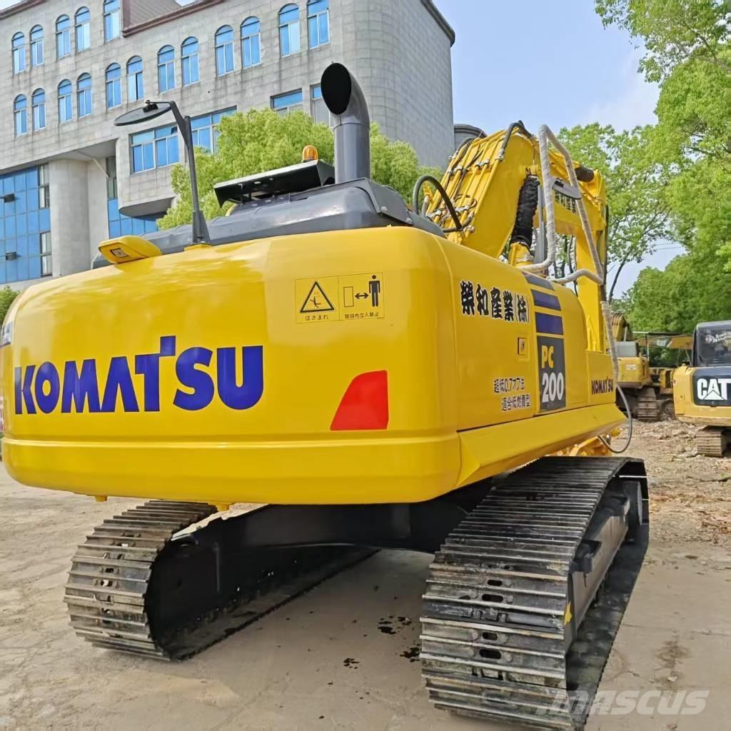 Komatsu PC 200-8 Гусеничные экскаваторы