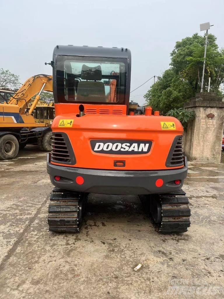 Doosan DX55-9C Мини-экскаваторы