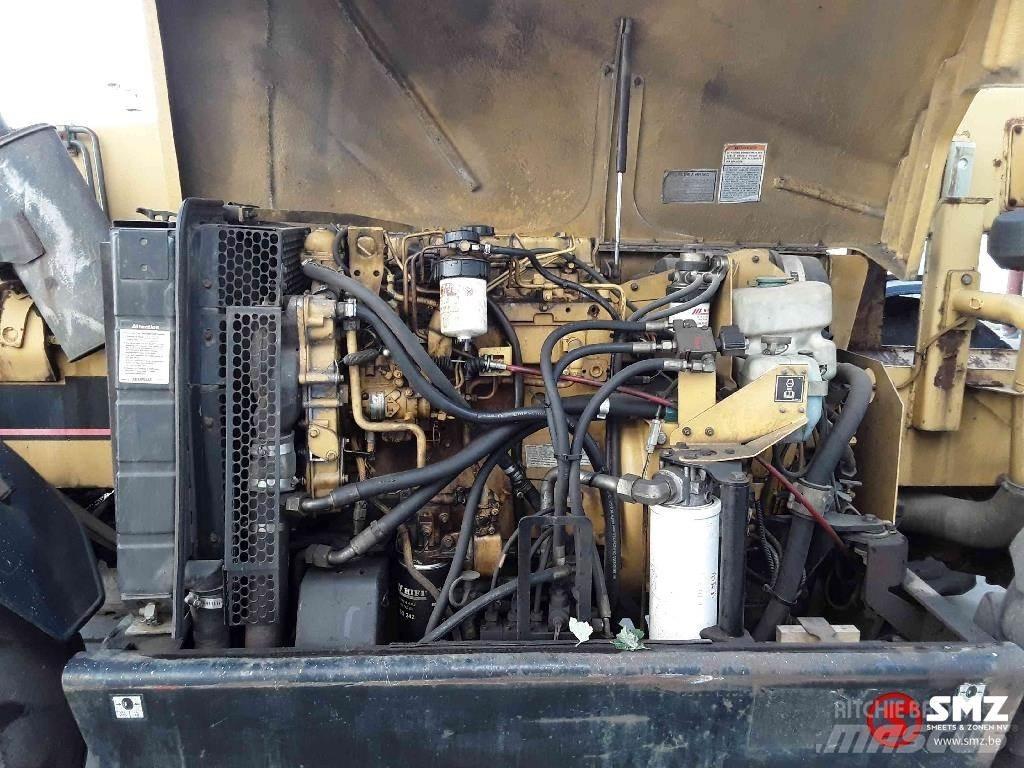 CAT TH 62 Разные подъемники и вышки