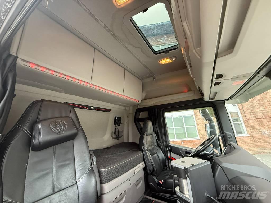Scania R 590 Седельные тягачи