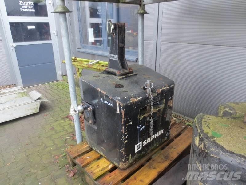 Saphir 1800kg MUFO Навесное оборудование и запчасти