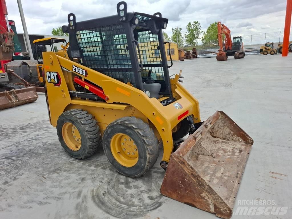 CAT 216 B 3 Мини-погрузчики