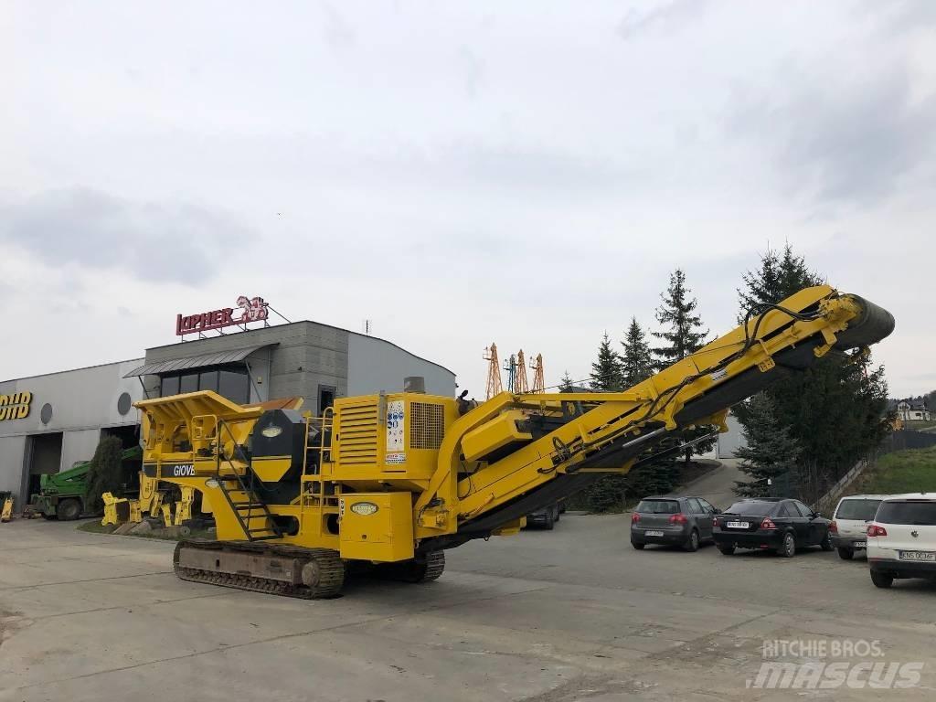Keestrack B5 (GIOVE) Мобильные дробилки