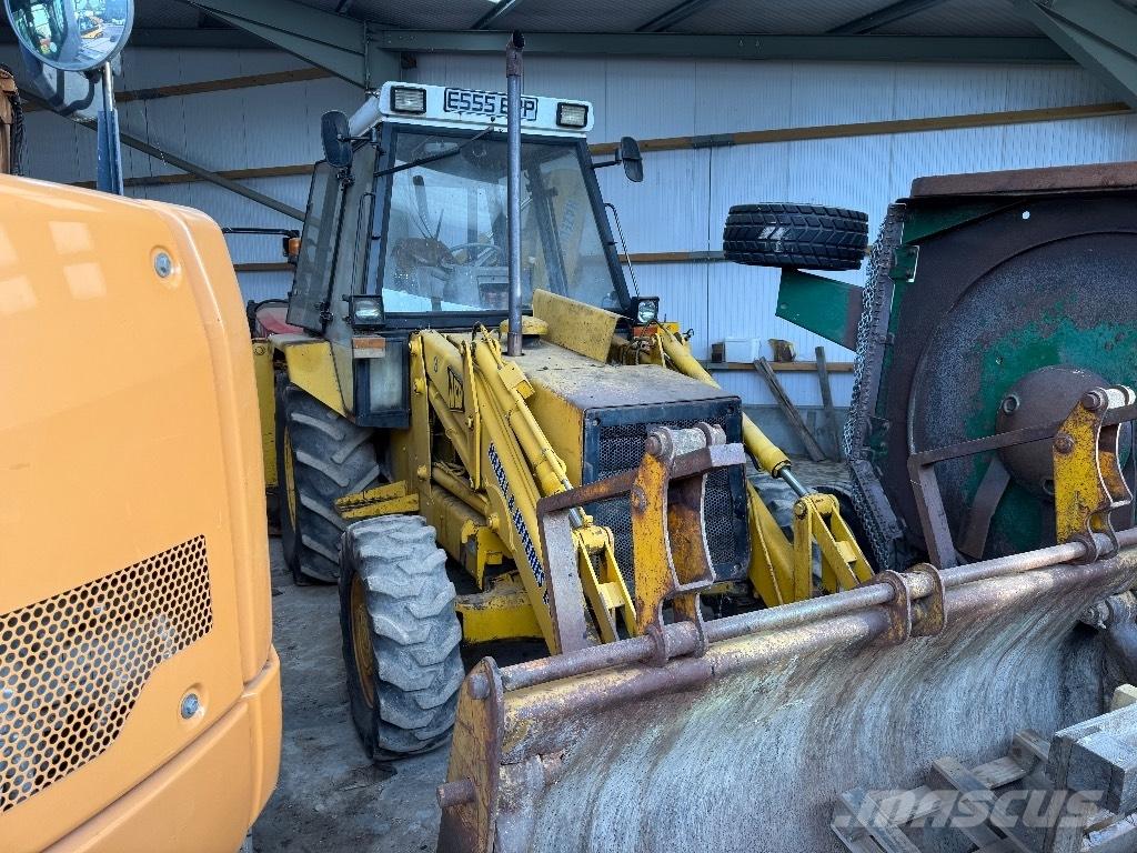 JCB 3 CX Экскаваторы-погрузчики
