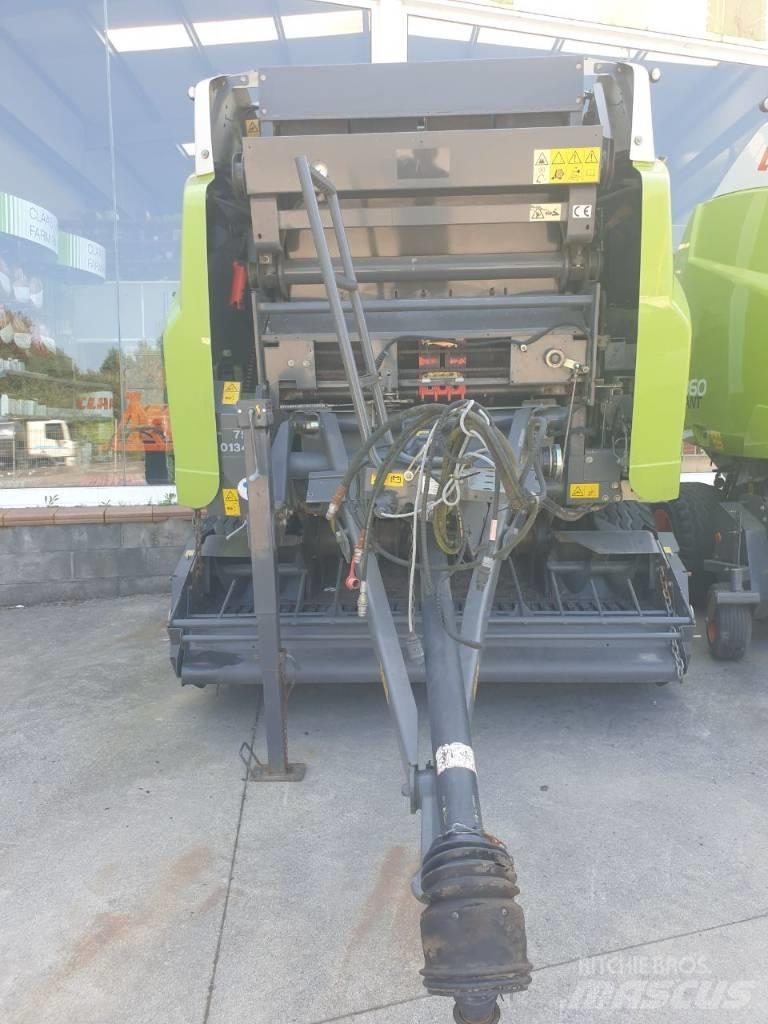 CLAAS Variant 360 Рулонные пресс-подборщики