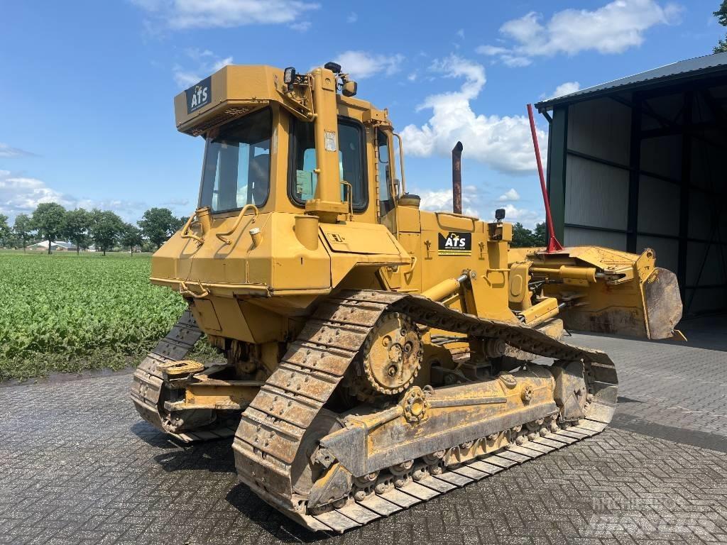 CAT D 6 M LGP Гусеничные бульдозеры