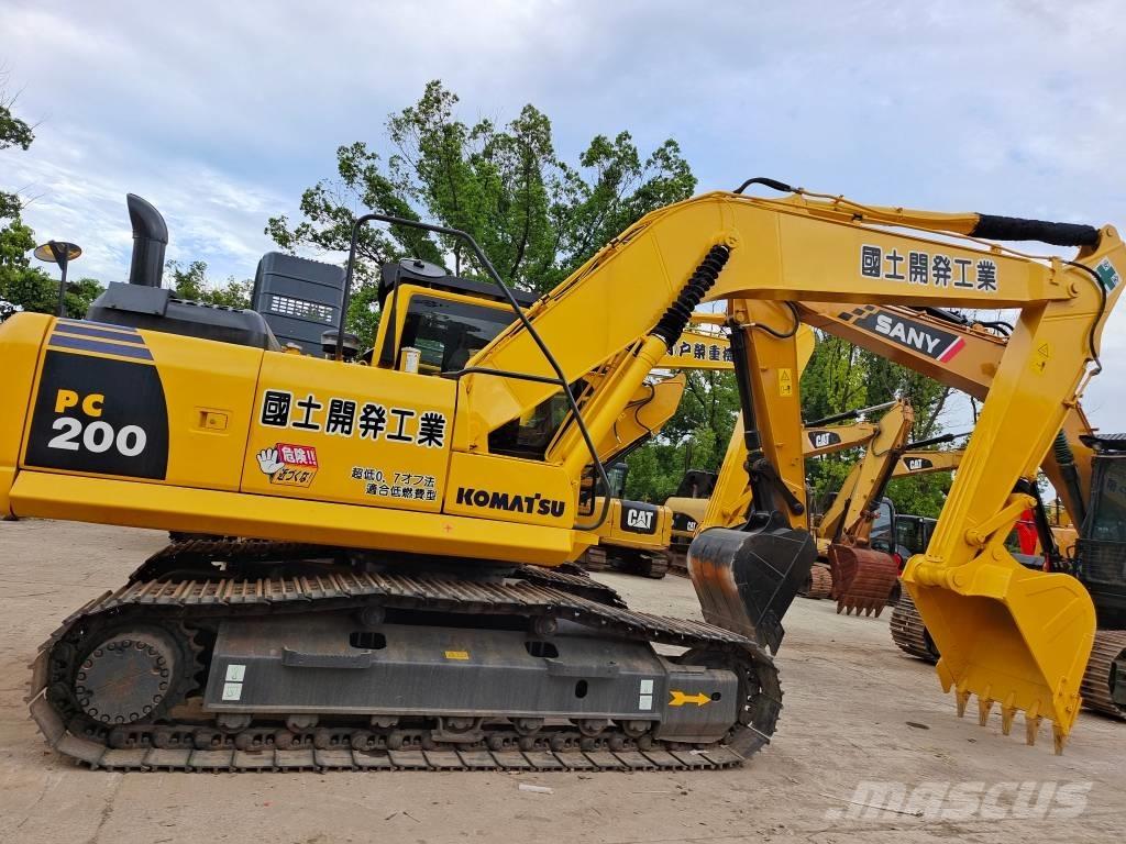 Komatsu PC 200-8 Гусеничные экскаваторы
