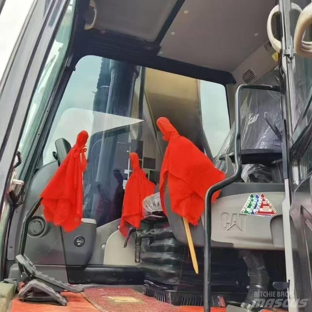 CAT 336D2L Гусеничные экскаваторы