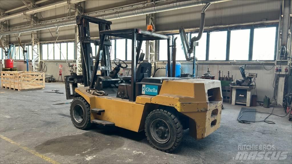 OM DI 80C Дизельные погрузчики