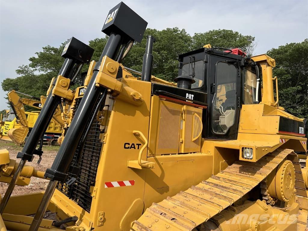 CAT D7R Гусеничные бульдозеры