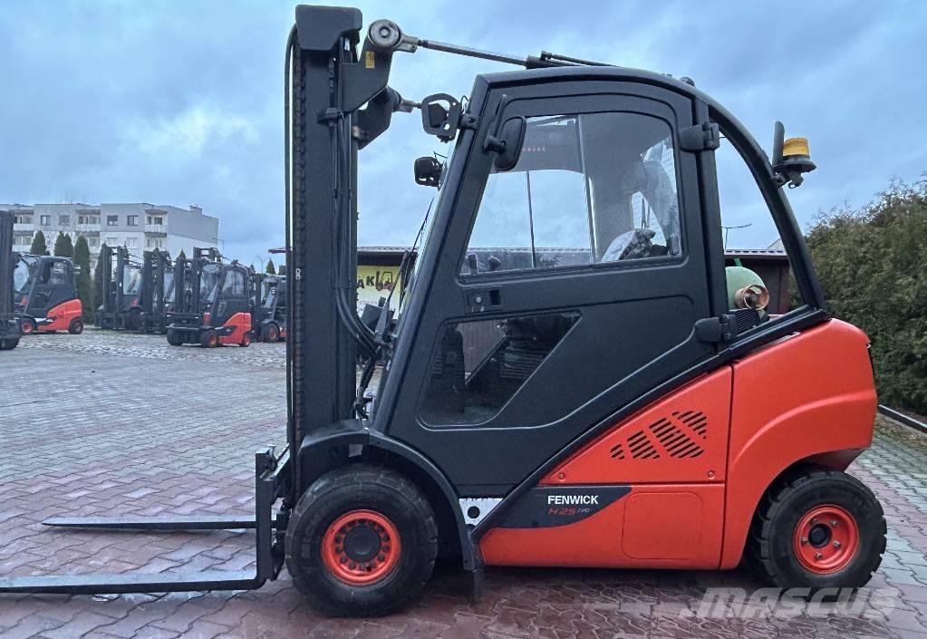 Linde H25T-02 Газовые погрузчики