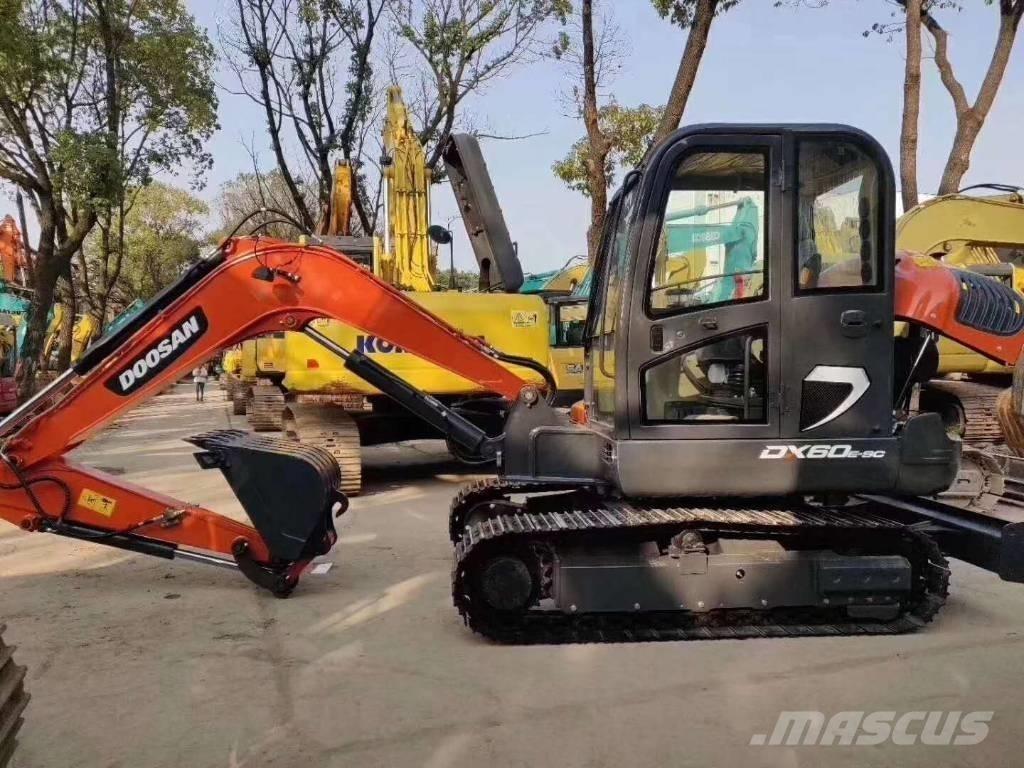 Doosan DX 60-9C Гусеничные экскаваторы
