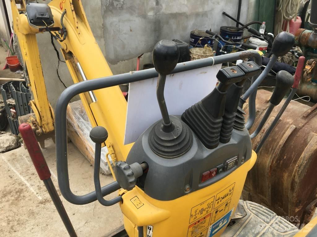 Komatsu PC 10 Мини-экскаваторы