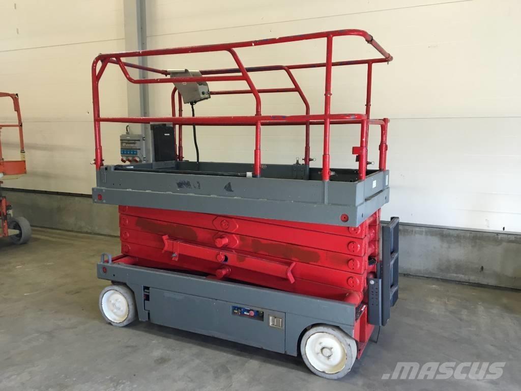 UpRight Saxlift X32N Прицепные подъёмники